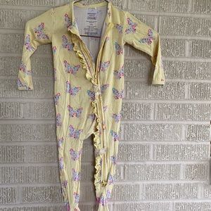 Posh Peanut butterfly footie